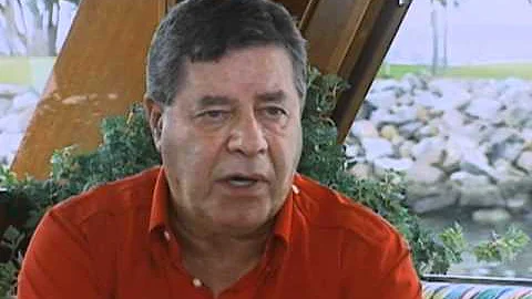 Jerry Lewis discusses Texaco Star Theater - EMMYTVLEGENDS.ORG