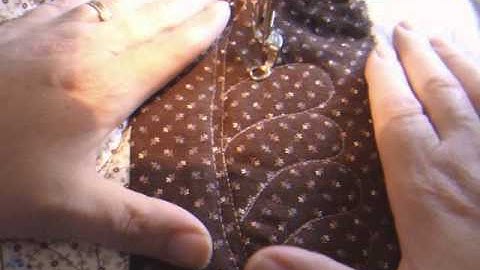 Free Motion Quilting "Snow In October" Video 5 - Feathered Border!