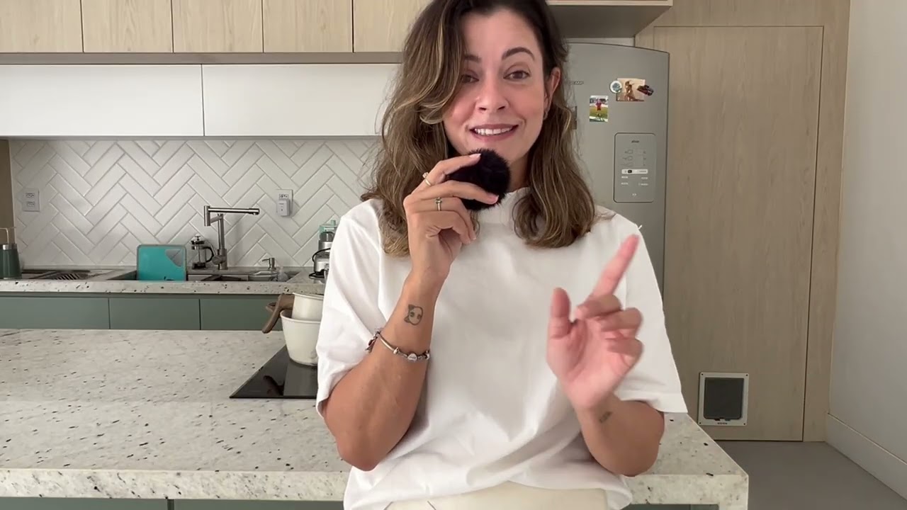 Daiane apresentando o Método Velaterapia®