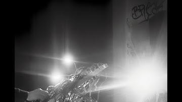 Live Modular: Paradox Sessions (BLACKOUT / XOK Xi at Neue Zukunft, Berlin | 106..127..86..137bpm)