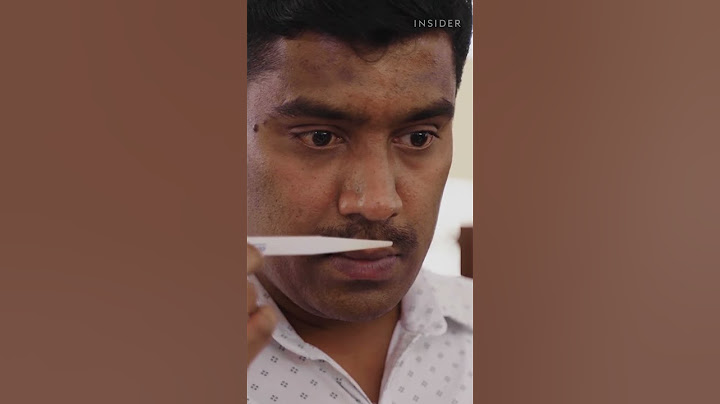 ಭಾರತೀಯ ಶ್ರೀಗಂಧದ ಎಣ್ಣೆಯ ಒಂದು 10 ಗ್ರಾಂ ಬಾಟಲಿಯ ಬೆಲೆ ಸುಮಾರು $74. #ಭಾರತ #ಶ್ರೀಗಂಧದ #ಸುಗಂಧ ದ್ರವ್ಯ