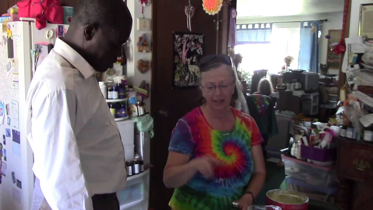 Tom Hansen Part 2, Solar Cooking with Sharon Cousins - July 29, 2014