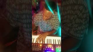 How to improvise on piano playing funk🕺🏾✨