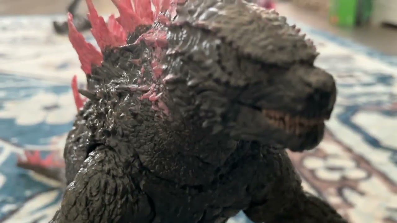 ￼Hiya toys evolved Godzilla vs sh monster arts toys, Shimo￼￼