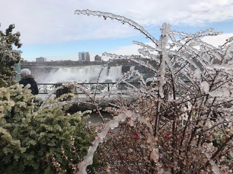 Wideo: Zima w wodospadzie Niagara: Przewodnik po pogodzie i wydarzeniach