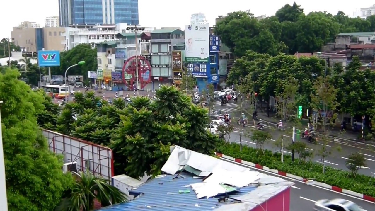 ハノイのとある交差点 朝の風景 18 In ベトナム Youtube