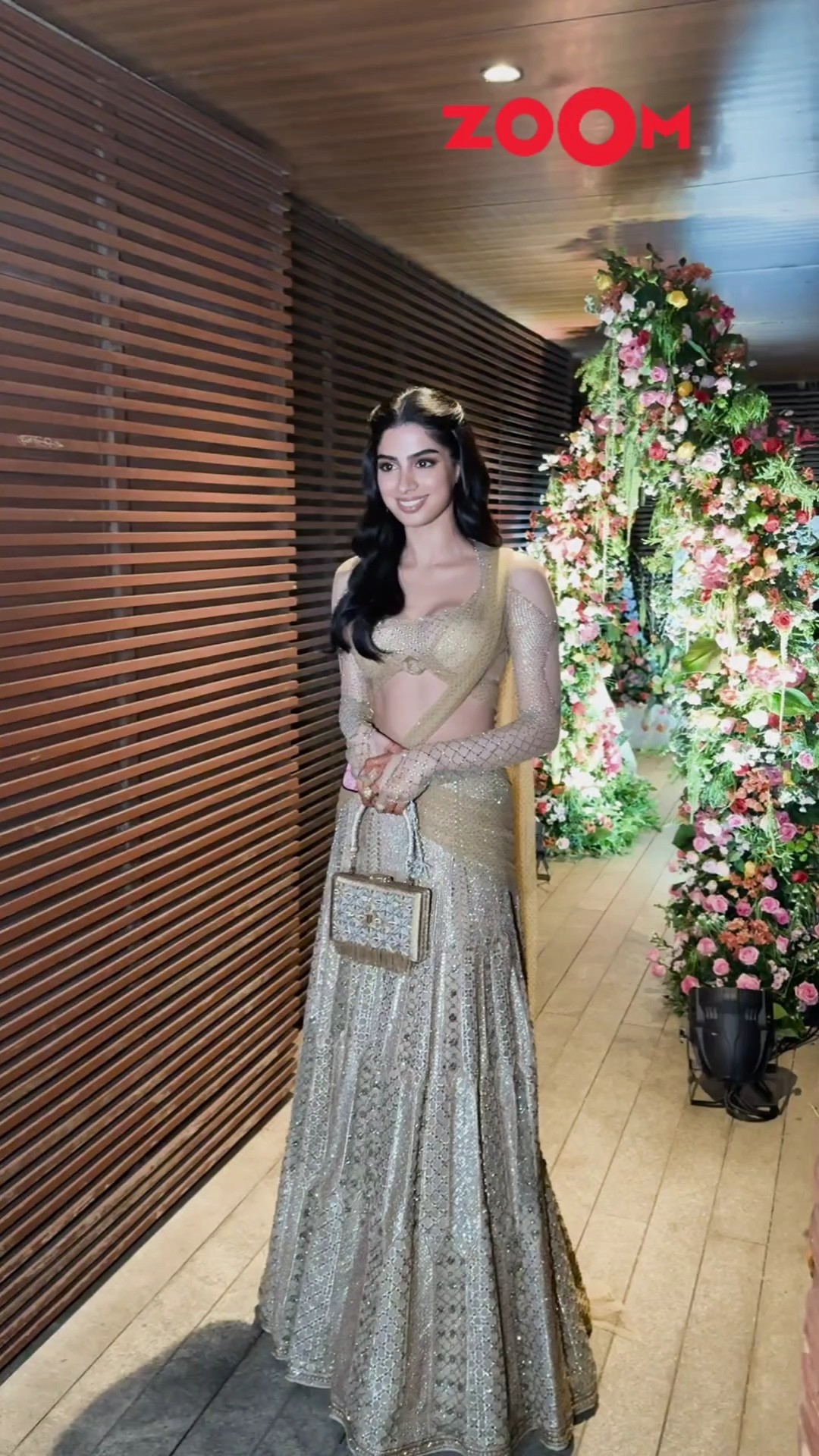 Khushi Kapoor’s outfit SCREAMS ‘Desi Girl’ vibes at Aaliyah Kashyap's wedding function!?#shorts
