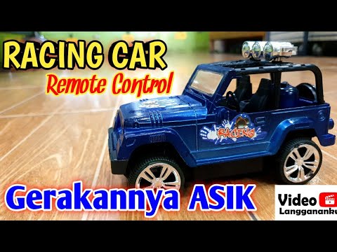 Mainan mobil remot Mini car ini desainnya sangat unik, walau berukuran kecil, namun cukup detail dan. 