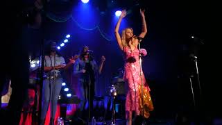 Kylie Minogue, Breathe,  Live in New York, Bowery Ballroom