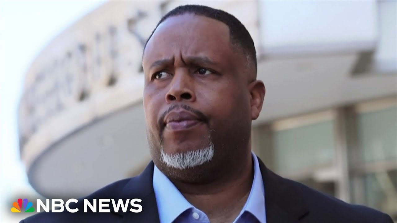 Former NBA player Damon Jones pleads guilty to selling gamblers inside information