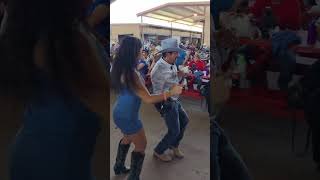 muy guapa la chica bailando con Gonzalo #fyp #viral #trending #diversion #highlights