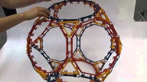 Polyhedra With Articulated Faces : Truncated Dodecahedron