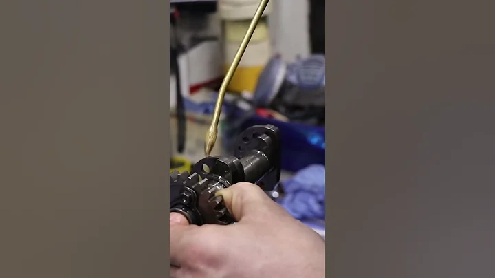 Valve clearance adjustment on panigale 1199 cylinder heads. #ducati #kaemna #valveclearance