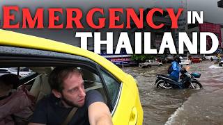 Bangkok Flood DISASTER ZONE ESCAPE - Raw Footage!