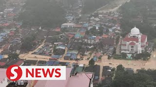 Flash floods hit KL and surrounding areas after heavy downpour