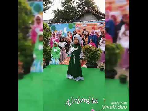 fashion-show-busana-muslim-anak-anak