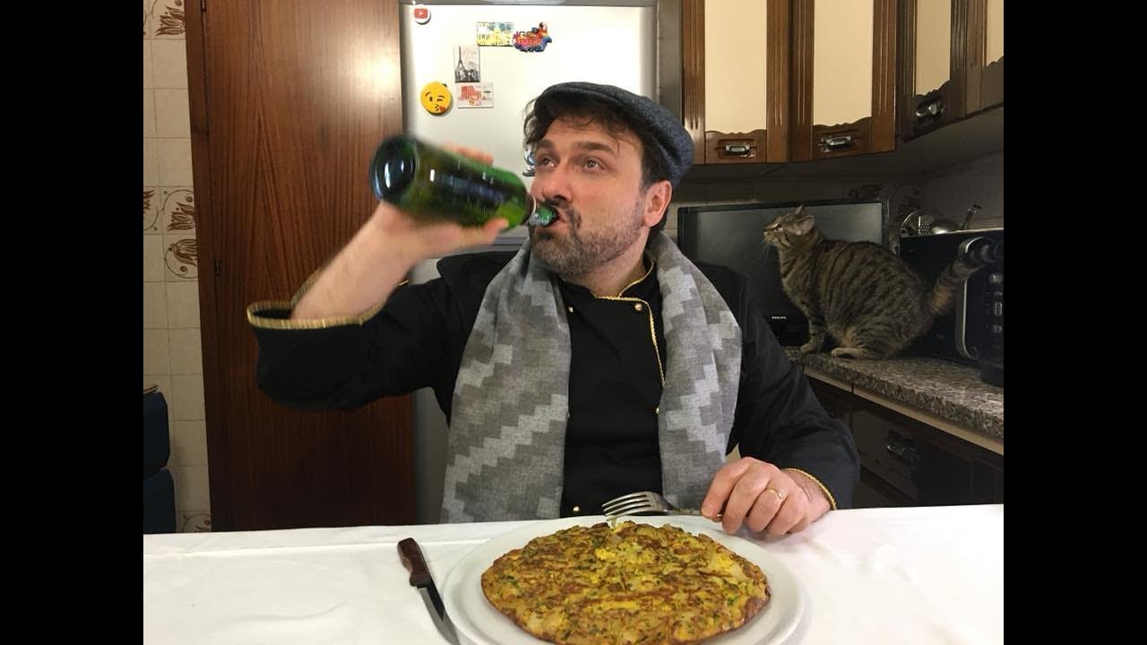 Frittatone di Cipolle - omaggio a Paolo Villaggio