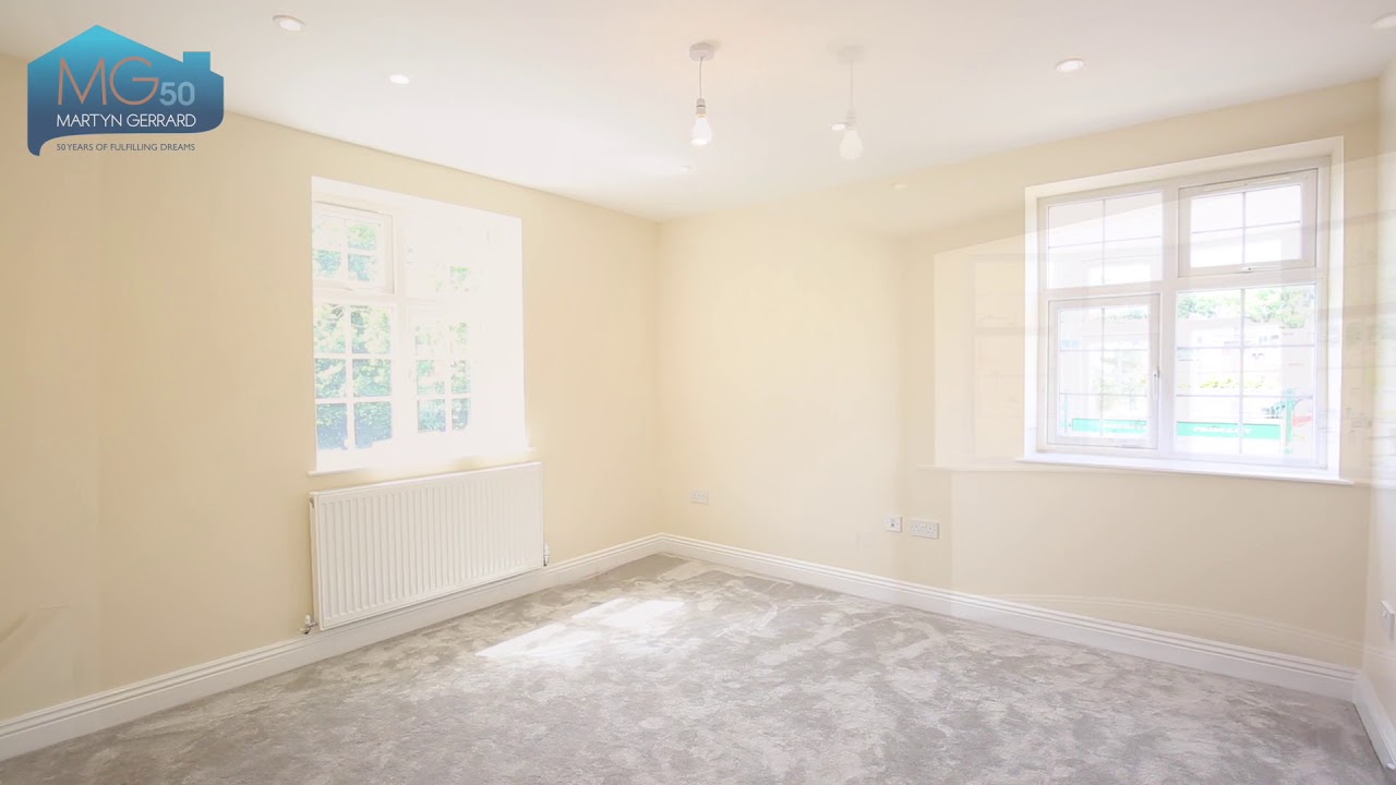 Knoll Drive, Southgate, London, N14 YouTube