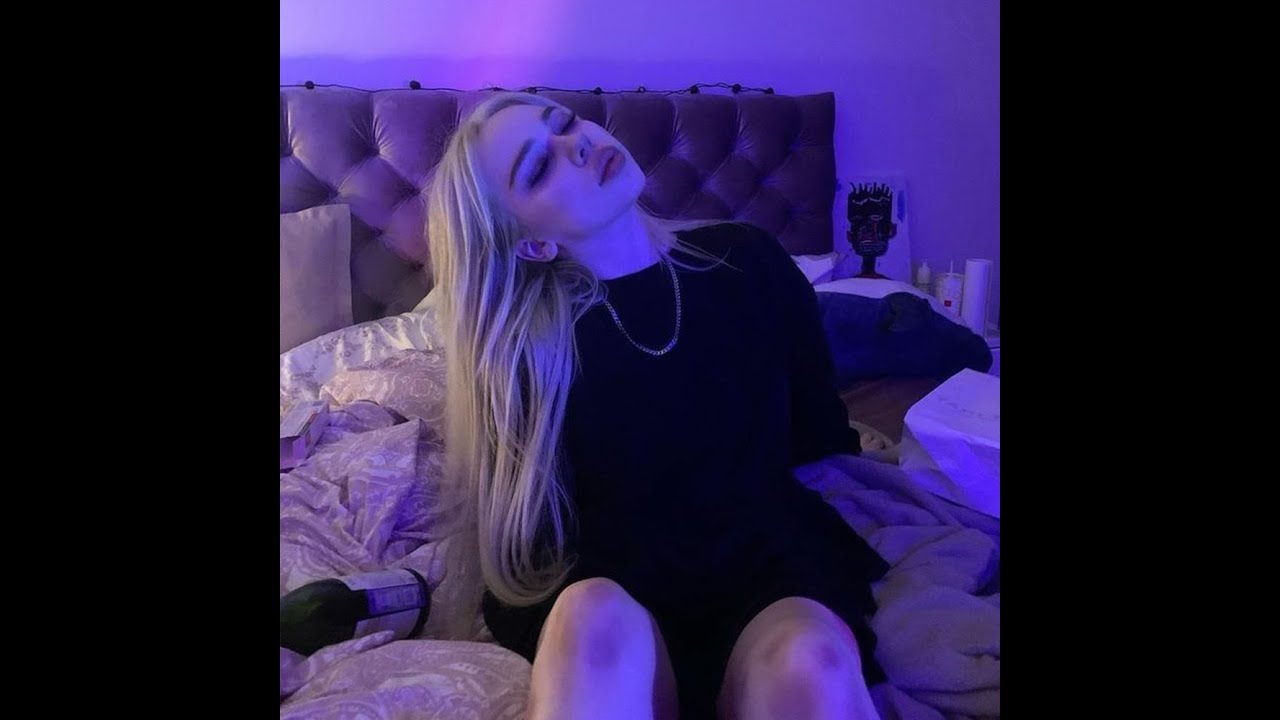 The weeknd the hills обложка. The hills remix tik tok. The hills remix tik tok. The hills remix tik tok. The weeknd обложка к треку.