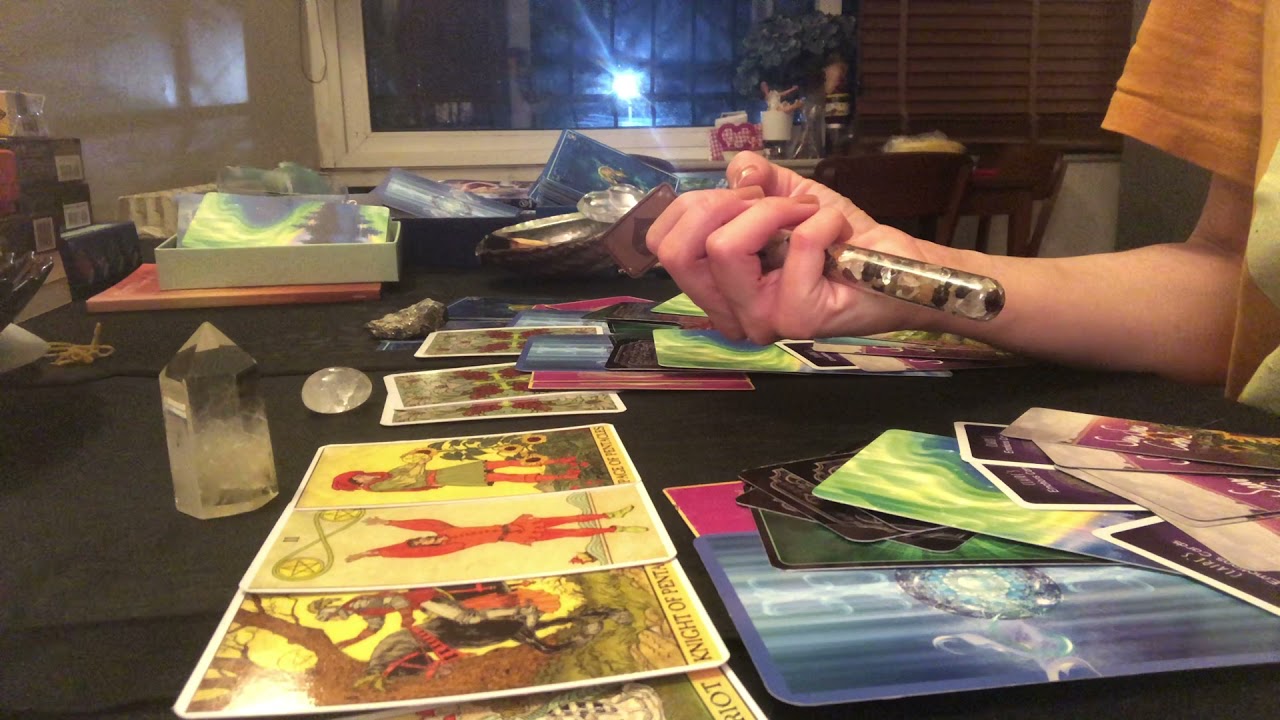 Kaderindeki kişi kim? İsminde hangi harfler var?