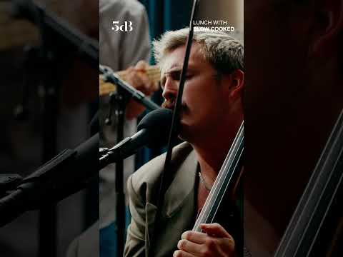 Slow Cooked (Vest Poets - Live at 5dB) [Lunch With Sessions] #Cello #LiveMusic