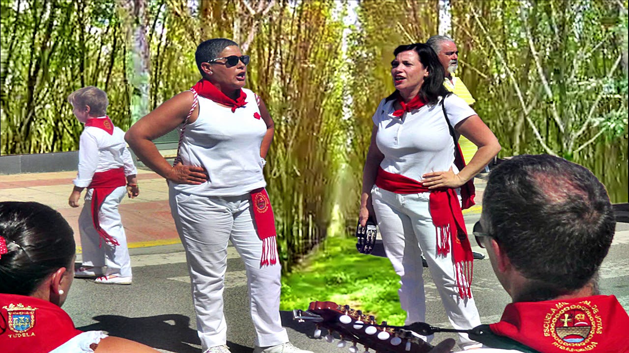 LOS CHOPOS DE LA RIBERA. NATALIA MARTINEZ.  JOTA NAVARRA.