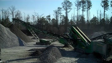 Logan Aggregate Recycling: Making 21A and #3 Recycled Concrete in Hampton, VA.mp4