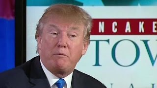 Donald Trump bezeichnet das 1-Millionen-Dollar-Darlehen seines Vaters als „sm...“