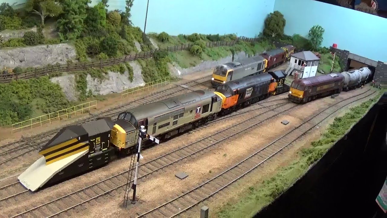 British RailO Gauge Model Railway Layout Dovedale, Doncaster Gauge O
