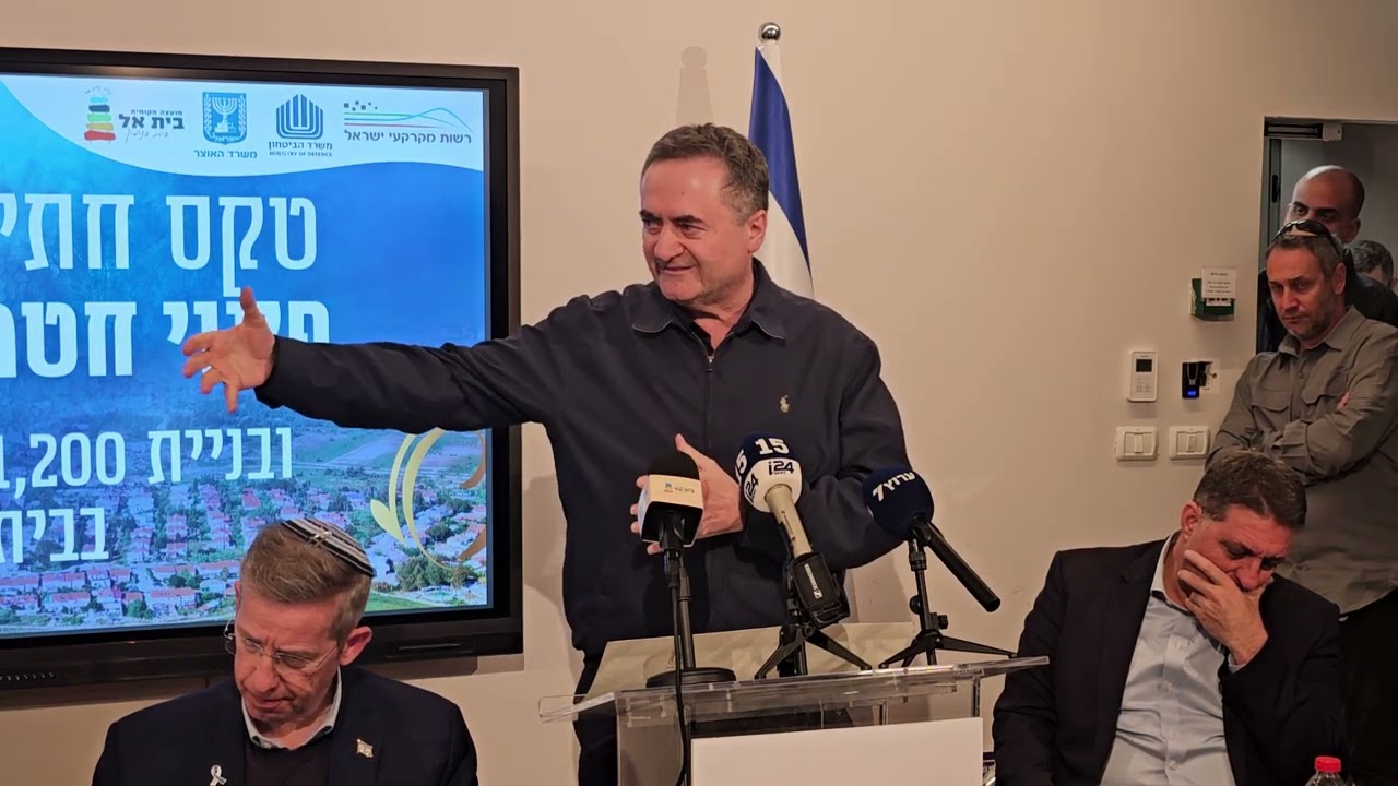 שר הביטחון ישראל כץ בטקס חתימת פינוי חטמ