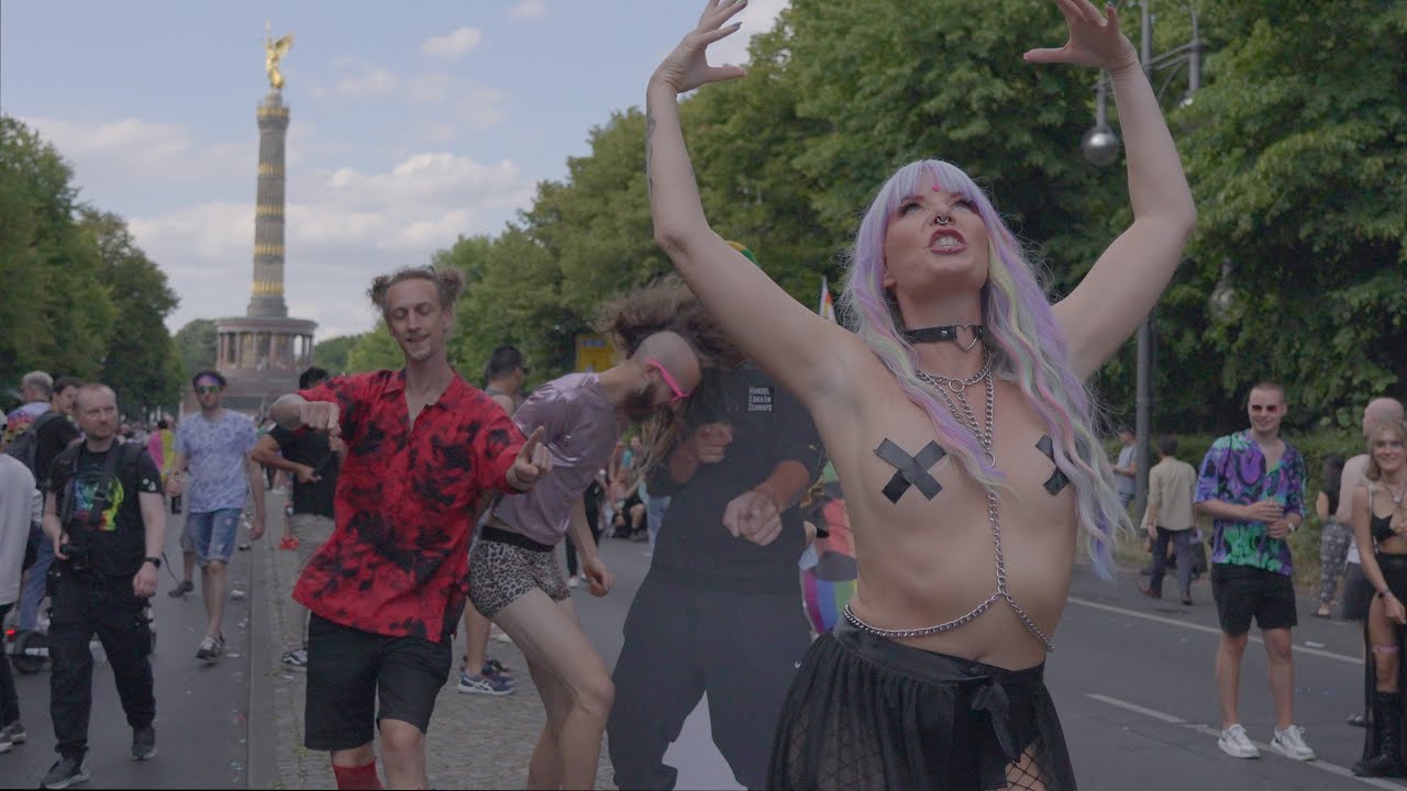 MandelKokainSchnaps - Bunt (Official Video)