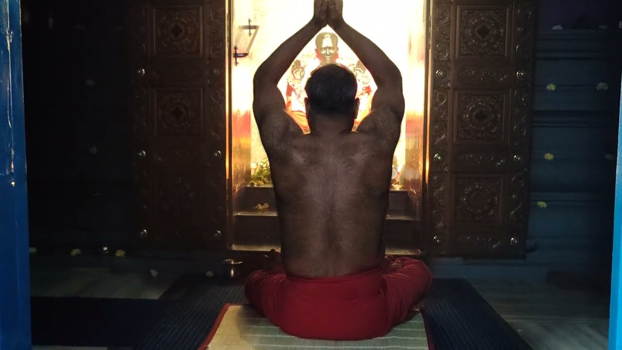 8-03-2026 ஞாயிற்றுக்கிழமை குருபூஜை தீபாராதனை வேப்பிலை மந்திரிப்பு மற்றும் அருள் வாக்கு.