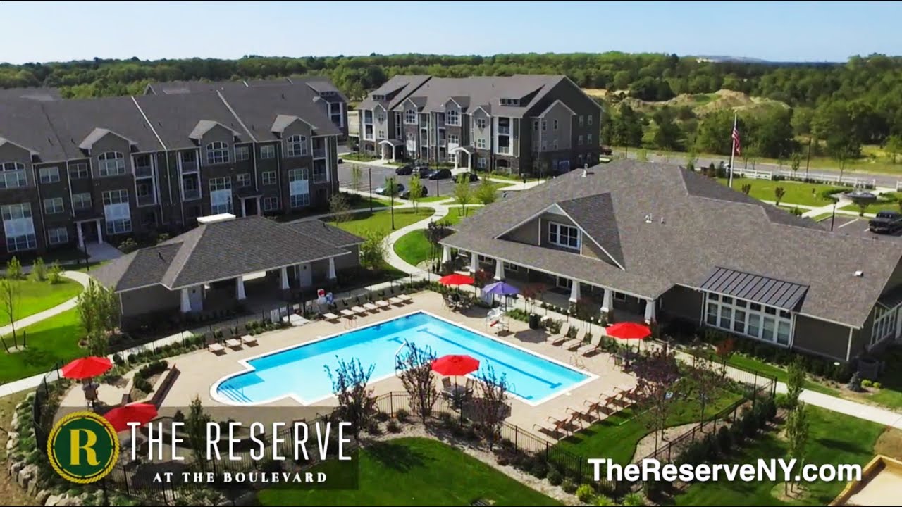 The Reserve at the Boulevard | Yaphank NY Apartments | Greystar