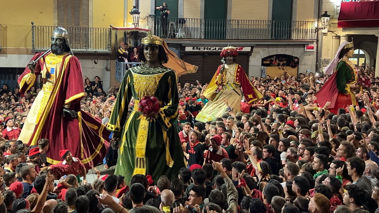 Els Gegants - Patum de Berga 2023 (segon salt de dijous de Patum completa).