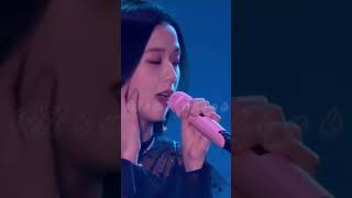 اقبل قمرك بعد غياب.#بلاكبينك #black_pink #jisoo #جيسو #رمضان_كريم