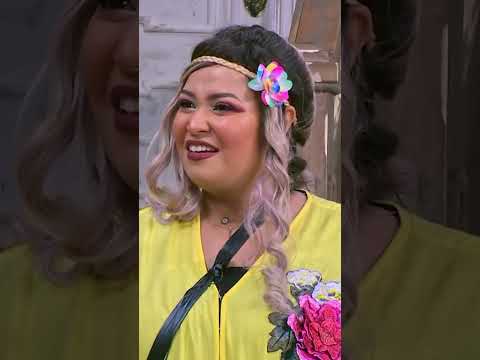 قلبى بيوجعنى الواد قلبة بيوجعة وعايز حد يدلعة اللوكاندة