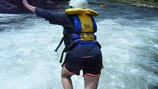 Jumping into Bull Sluice, Chattooga River Section 3, 2018