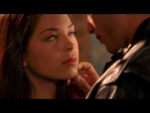 Smallville- Red Kryptonite Clark and Lana Kiss [HQ]