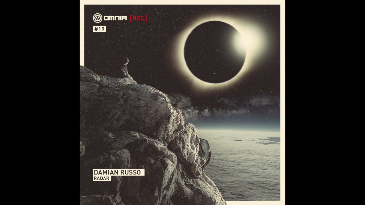 Damian Russo - Inertiatic Space (Original Mix)