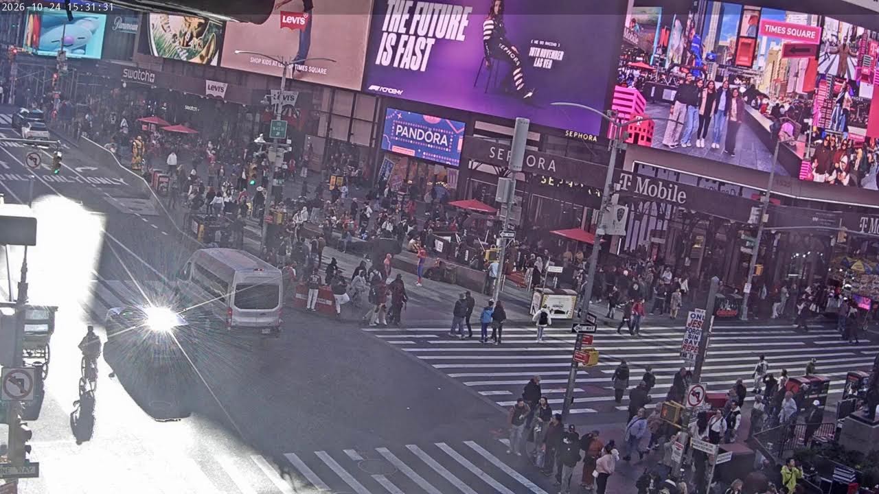 SurveillanceMap LIVE · Times Square · NYC