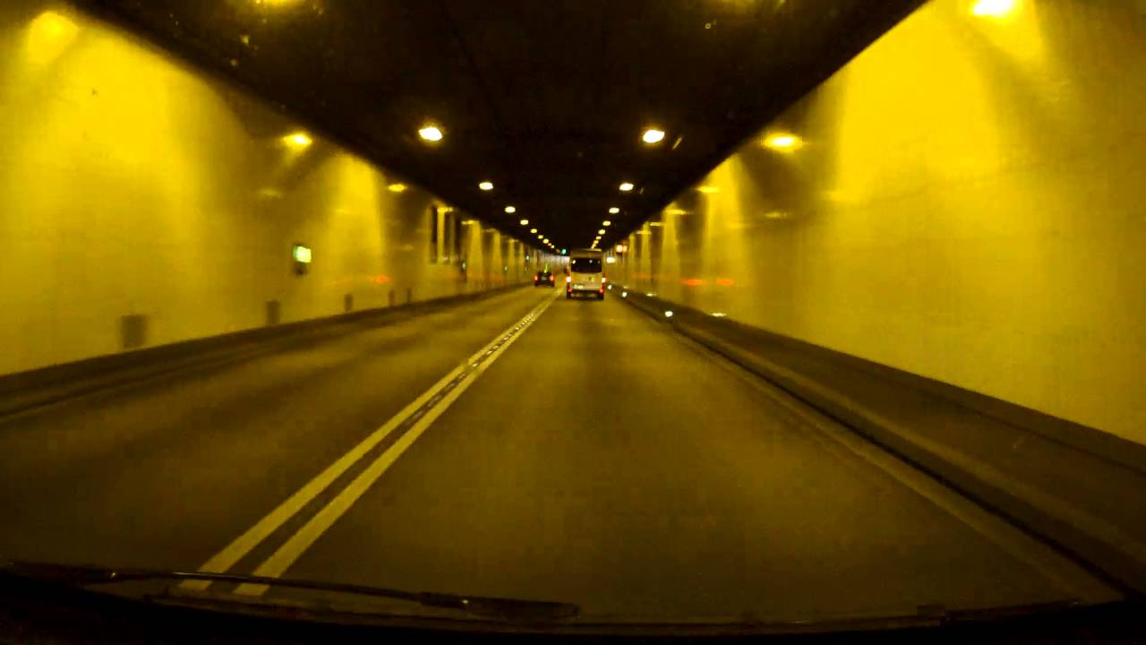 A7 Hamburg Fahrt durch den neuen Elbtunnel Richtung Süden YouTube A7 Hamburg Fahrt durch den neuen Elbtunnel Richtung Süden YouTube
