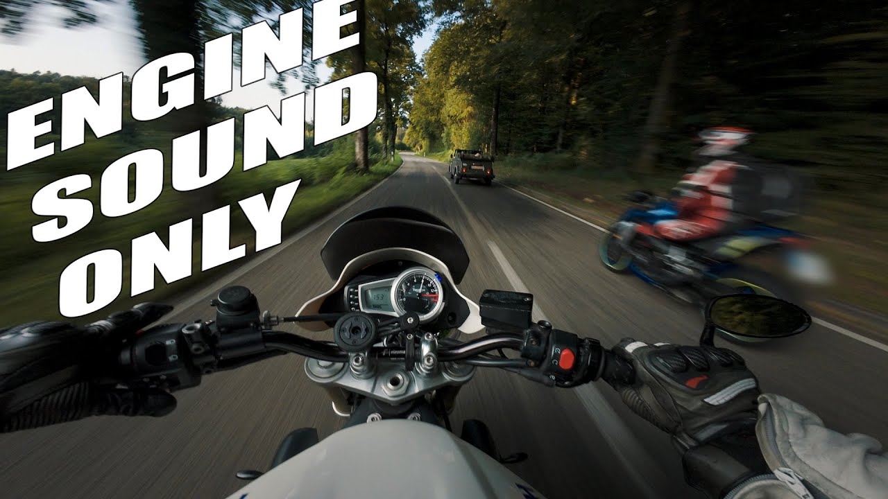 TRIUMPH Street Triple 675 chasing SUZUKI GSX-S 1000