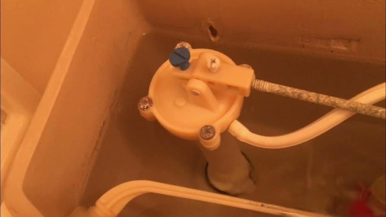Flushing my old American Standard toilet. YouTube