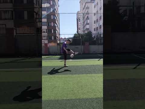 الي اي احد عندو تحدي حبيب يتحداني فيه يكتب في تعليقات ⚽💚🫀 #football #كرة_القدم #fyp #funny