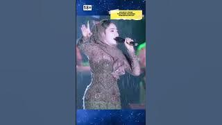 Lagu Bukit Berbunga, Viral Setelah Di Bawakan Silvy Kumalasari #orkes  #nostalgia #viraltiktok #fyp