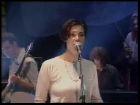 Stereolab - Cybele&#039;s Reverie (Live on Jools Holland)