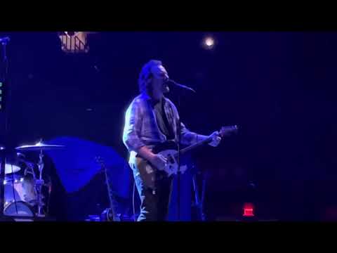EDDIE VEDDER *THROW
