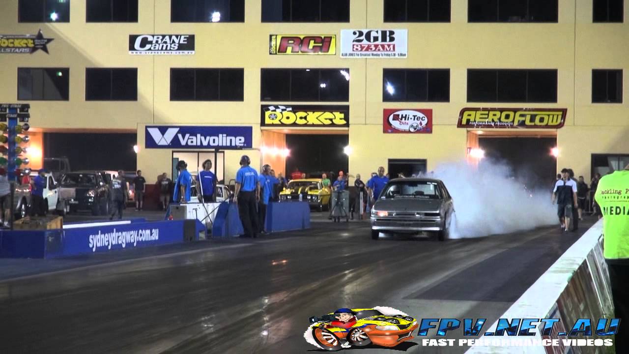 MAATOUKS RACING 8 SEC VL TURBOS IN ACTION AT SYDNEY DRAGWAY 15.3.2013 ...
