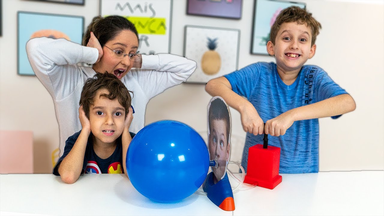 BRINCANDO com o JOGO EXPLODE BALÃO - Vídeo Infantil - Paulinho e Toquinho