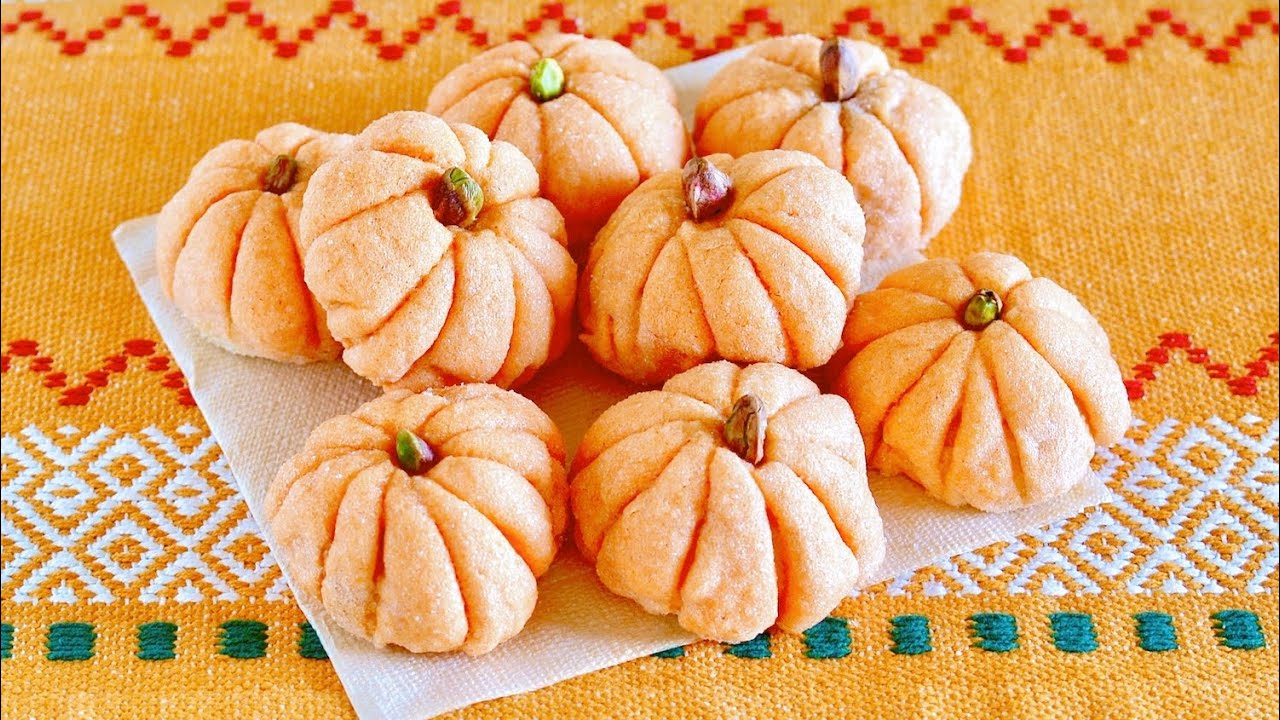 How to Make Pumpkin-Shaped Melonpan (Halloween / Thanksgiving Recipe) | OCHIKERON | ochikeron